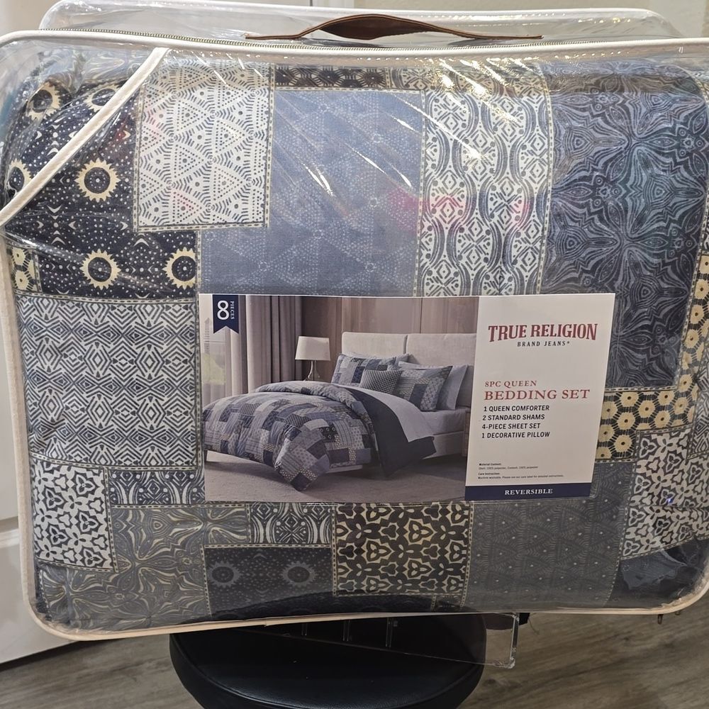 True Religion Patchwork 8-PC Reversible Queen Comforter Set - Picture 3 of 8